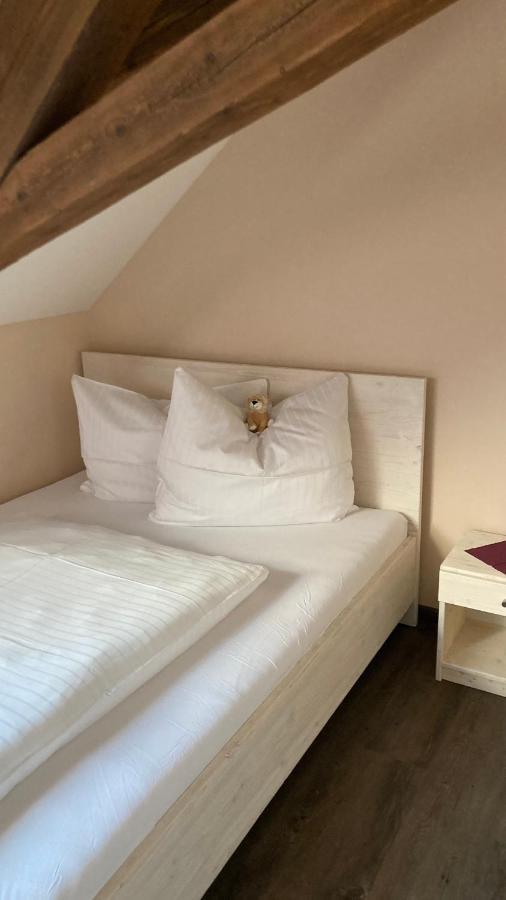 Buergerhausloewen Hotel Philippsburg Bagian luar foto